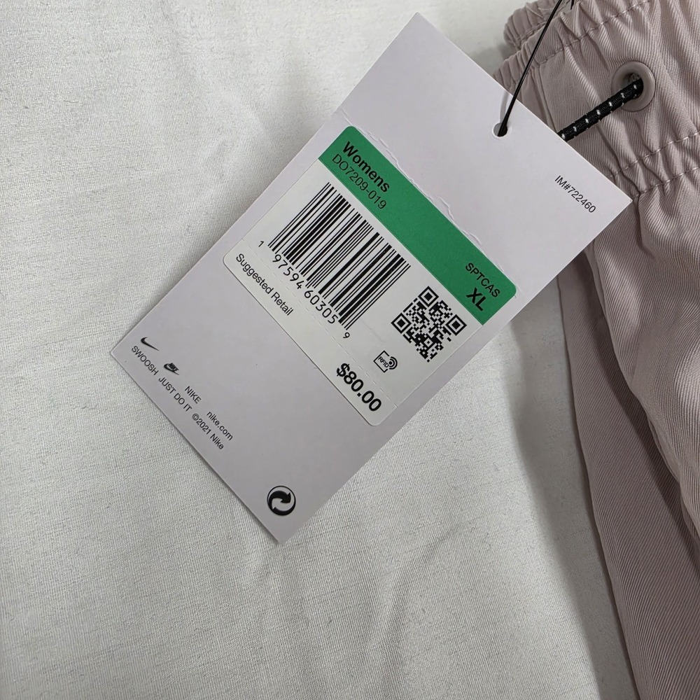 Nike Sportswear Essential High Rise Woven Cargo Pants DO7209-019 Womens  Size XL - Picture 2 of 9